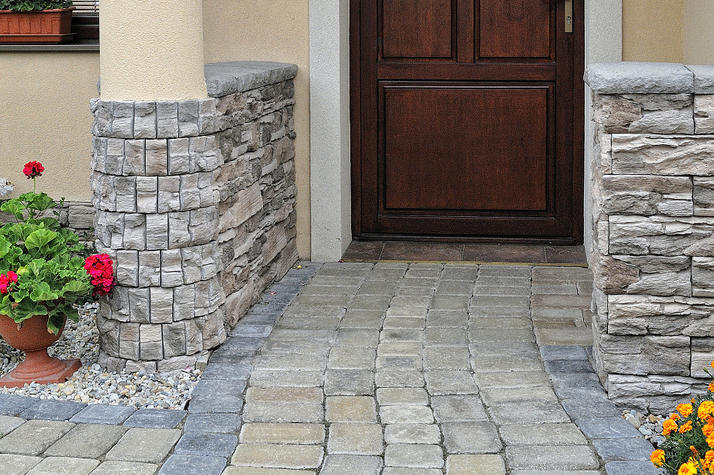 22 Skala zvrasnena hnedasty melir.jpg