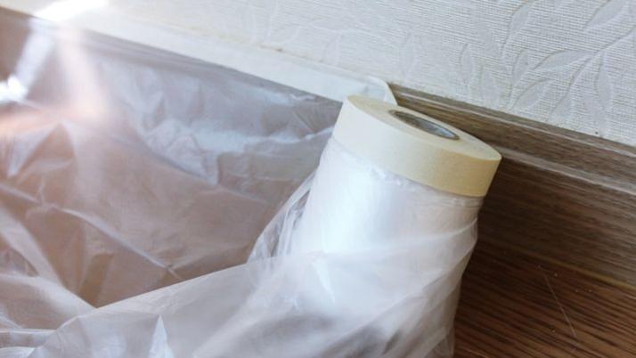 Krycí fólie CQ s papírovou páskou 20150930163811370_M3LZZE6E.jpg