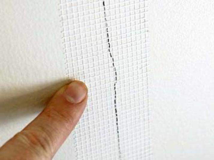 Skelná samolepicí mřížka drywall-fiberglass-tape-stick.jpg