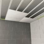 Obvodový stropní profil UD  IMG_1234.jpg